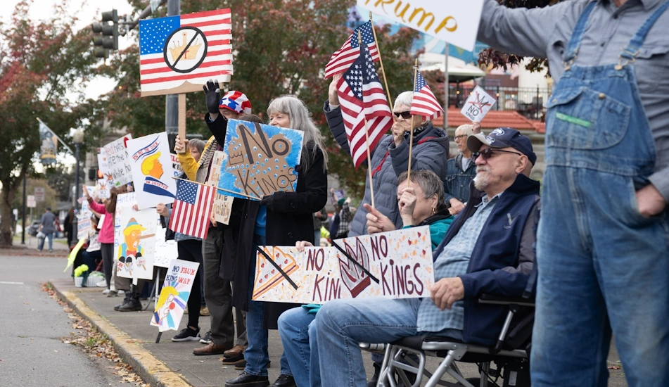 Group of Delusional Old People Escape Old-Folks Home, Found in Centralia, Confused